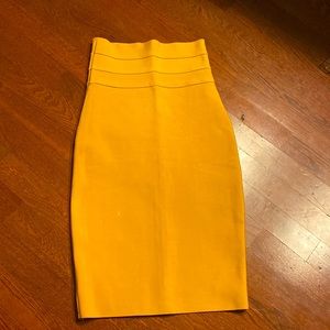 ☀️ BodyCon Knee Length Pencil Skirt (Mustard Yellow)